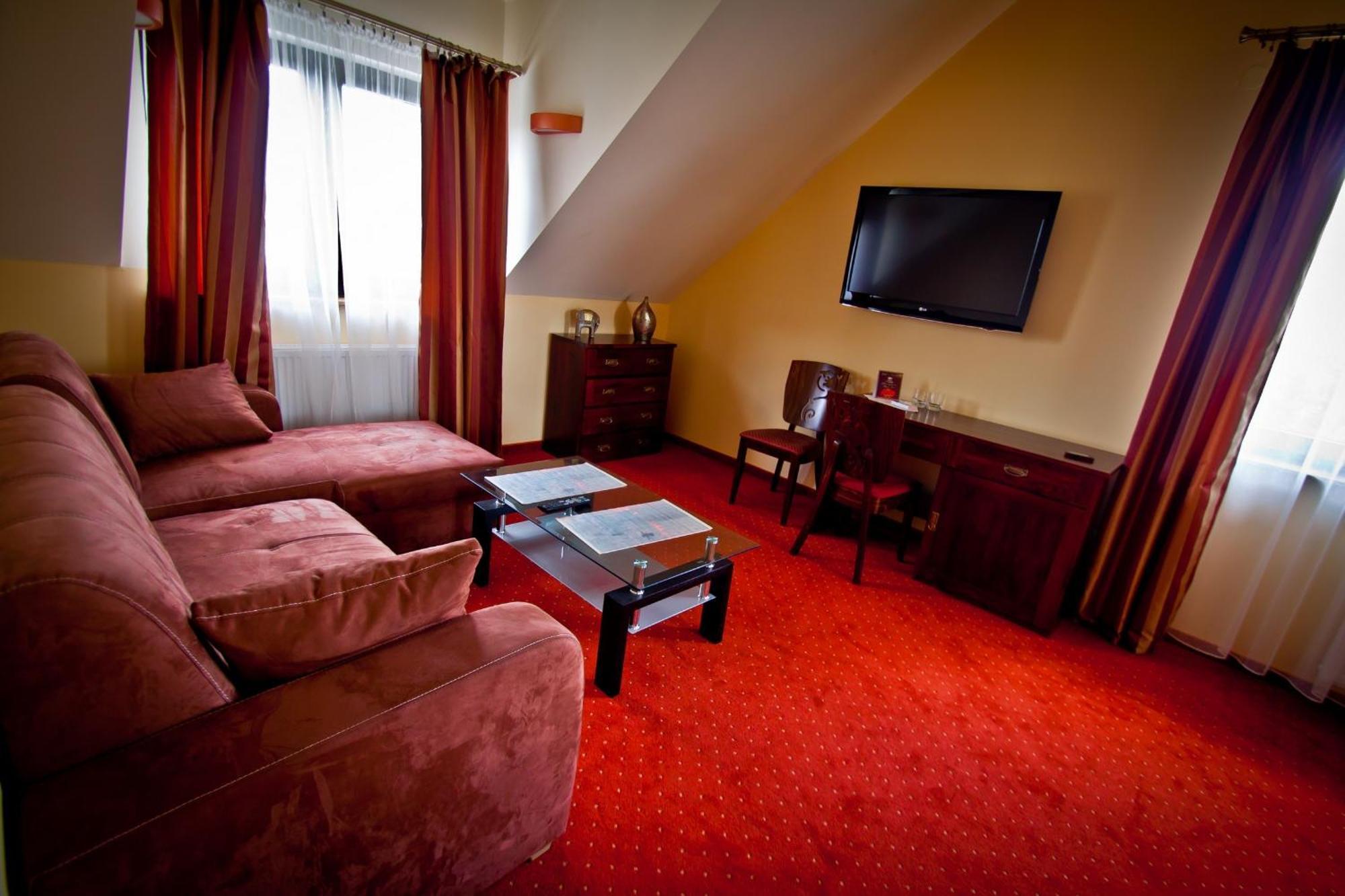 Hotel Dwa Bratanki Rzeszów Exterior foto